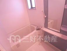 別の部屋（左右反転した間取りの部屋）の写真です。現状優先。