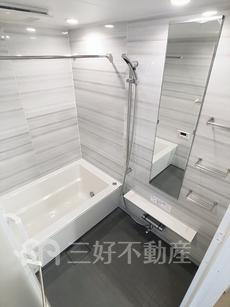 バス