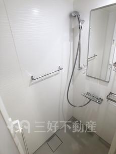 バス