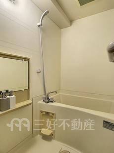 バス