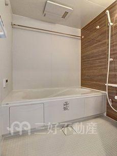 バス