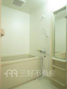 バス