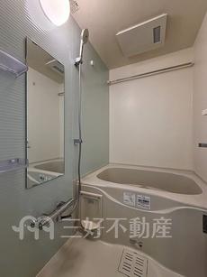 バス