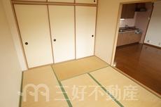 居間