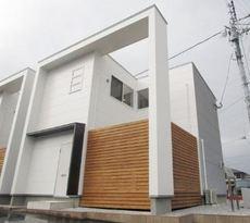 エクリュ二日市北1