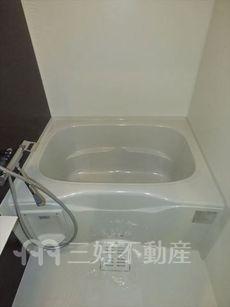 バス