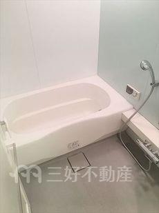 バス