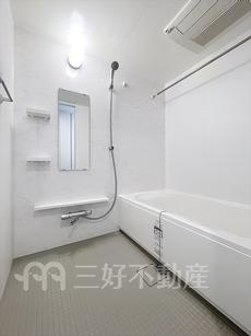 バス