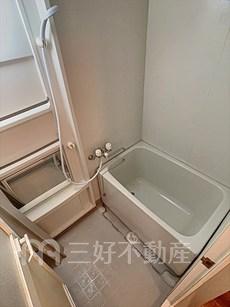 バス