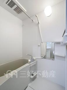 バス