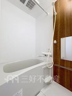 バス