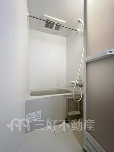 バス