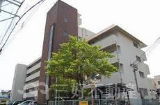 アソシエート前田