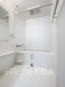 バス